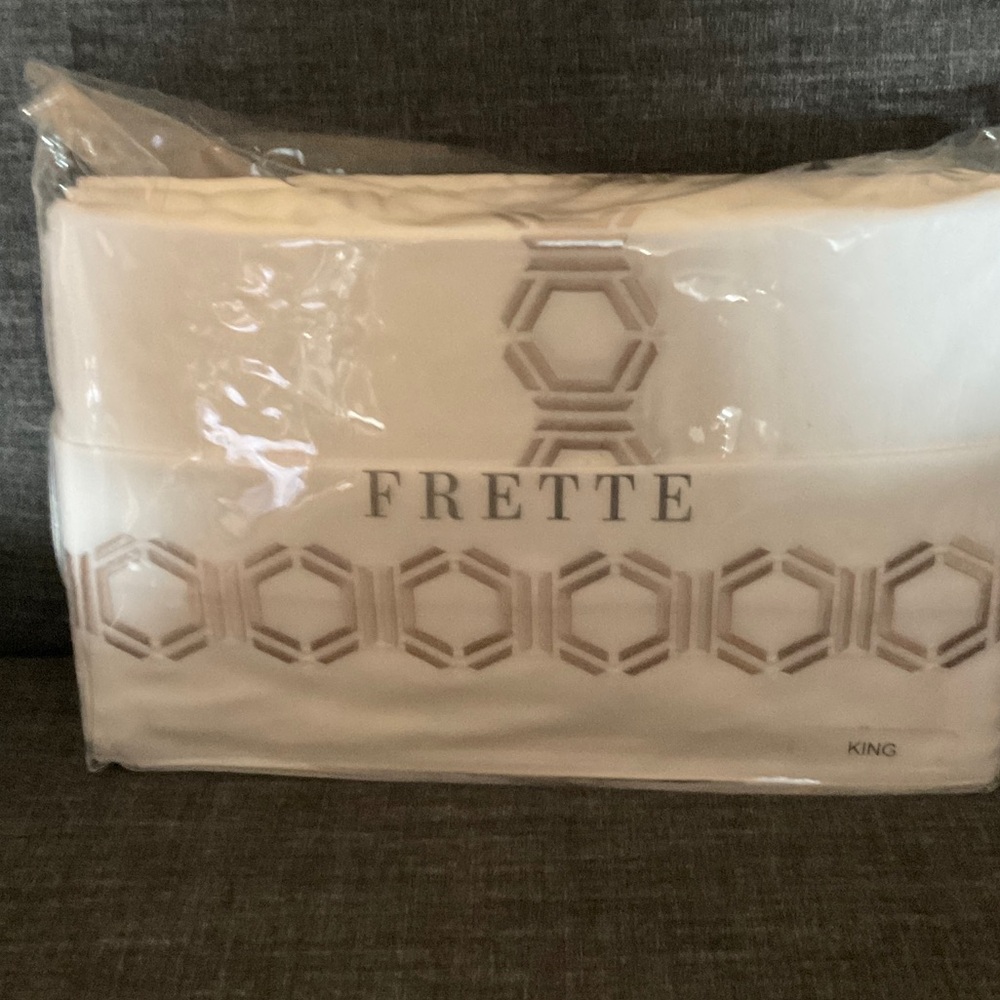 NWT FRETTE KING SHEET SET WHITE GREY ADORN EMBROIDERY
